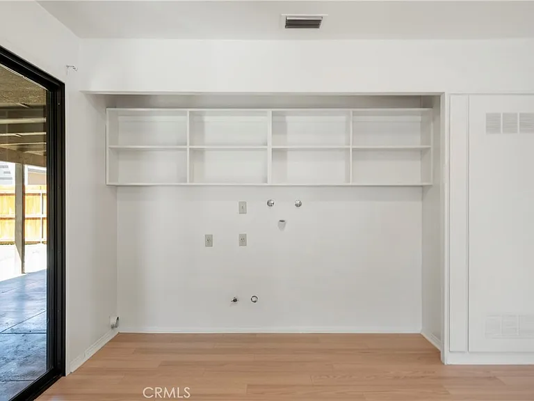8331 Grand Ave — Photo 9