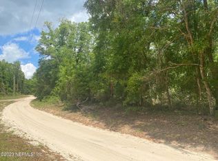 102 Sculpin Dr, Florahome, FL 32140