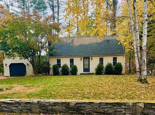 8 Penwood Dr, Kennebunk, ME 04043