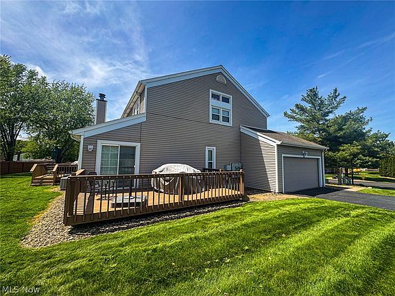 5th image of 435 Pineview Dr NE