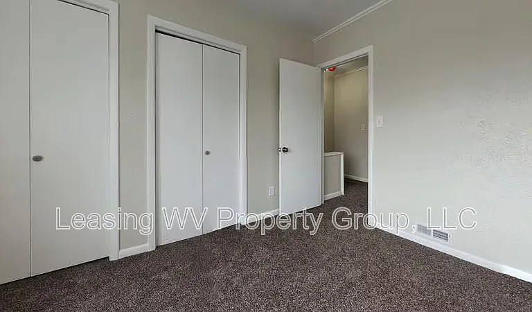 139 Clayton Ave #2A — Photo 4