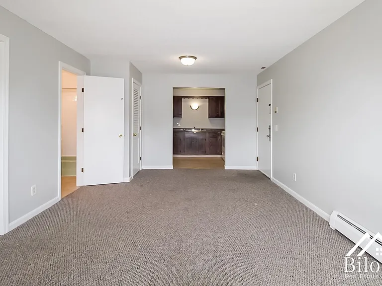 18 Lee Rd — Photo 26