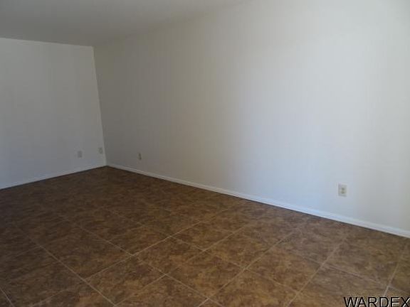 5th image of 5080 S La Calzada Dr