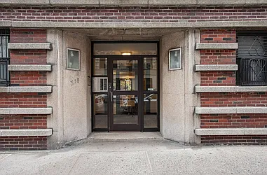 Rented by Emor Management Inc.