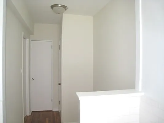 Rented by Metropolitan Equities | media 14