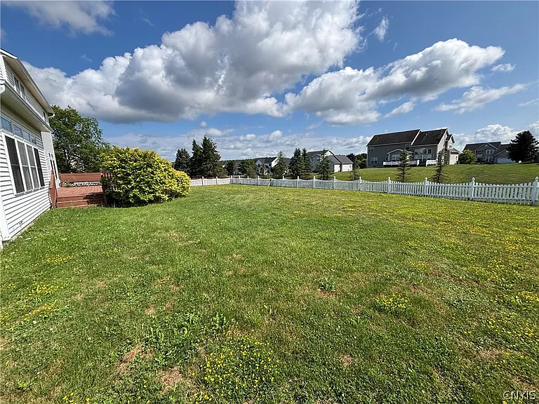6407 Tulipwood Ln — Photo 20