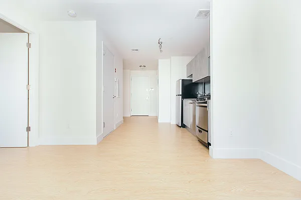 Rented by Nooklyn NYC LLC | media 44