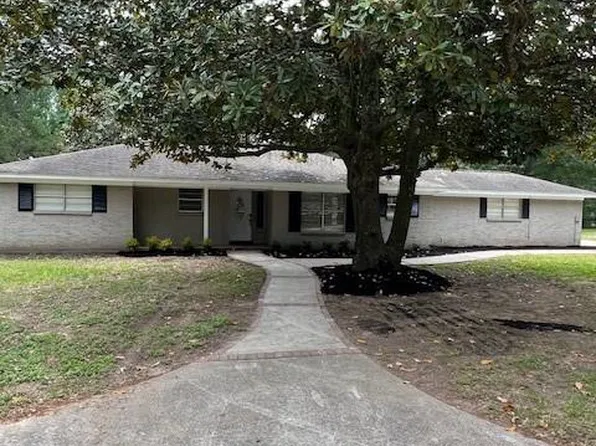 17683 W Fm 1097 Rd, Montgomery, TX 77356