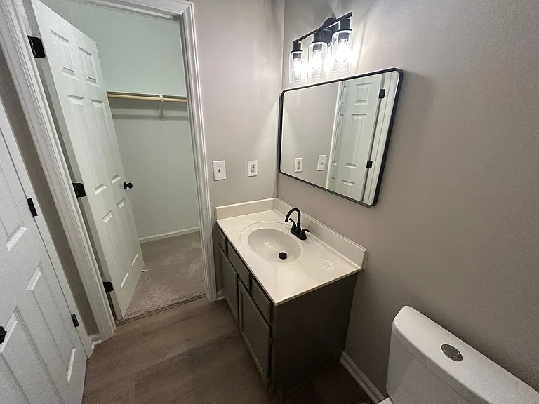 2711 Ingleside Dr — Photo 33