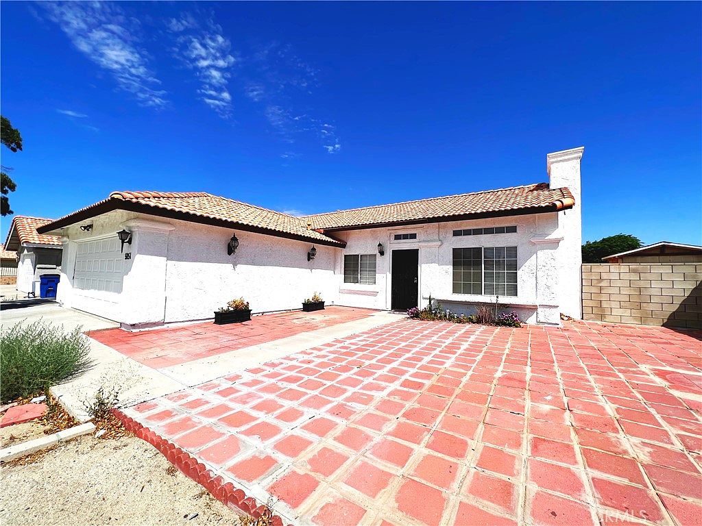 5851 Evergem Ave, Palmdale, CA 93552 Zillow