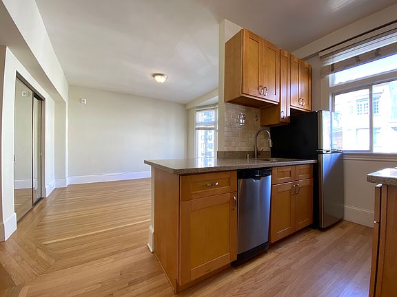 2nd image of 887 Bush St APT 508