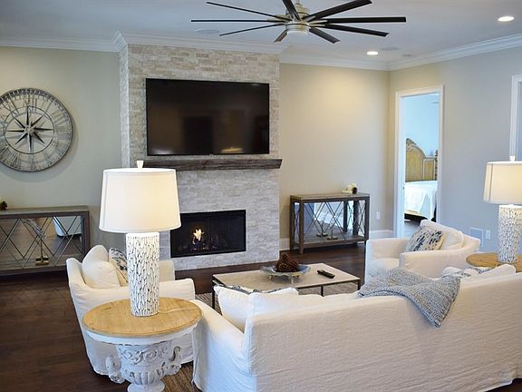 5th image of 1618 San Giovanni Dr