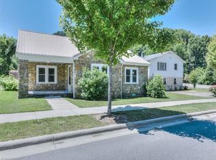 256 Hendrix St, Waynesville, NC 28786