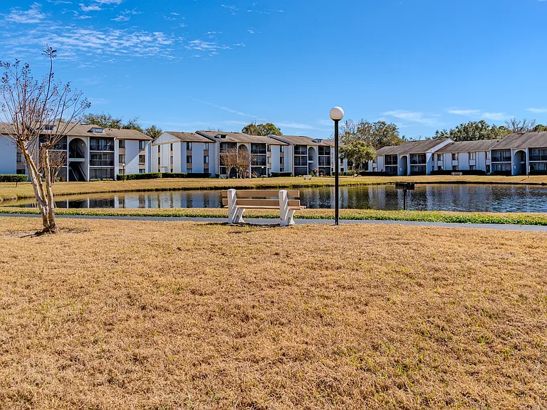 8215 Sun Spring Cir #23 — Photo 33