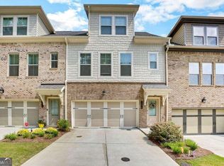 2474 Coosa Valley, Atlanta, GA 30339