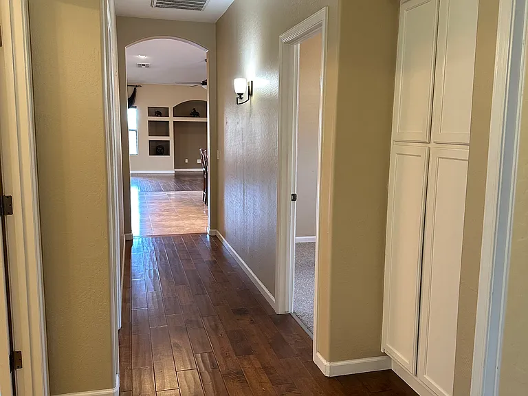 6118 N 133rd Ave — Photo 33