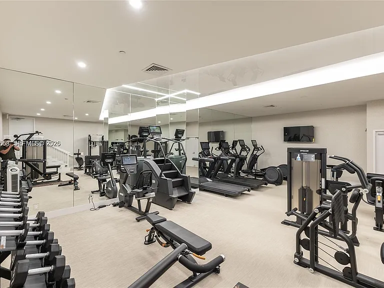 3640 Yacht Club Dr #1903 — Photo 39