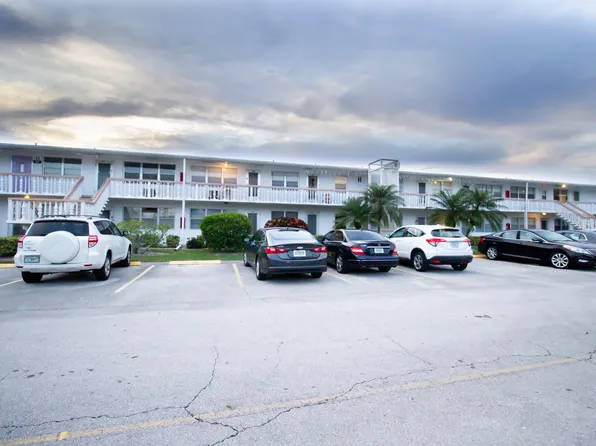 147 Northampton H, West Palm Beach, FL 33417