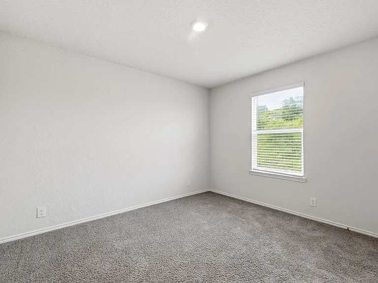 6630 Greensleeves — Photo 23