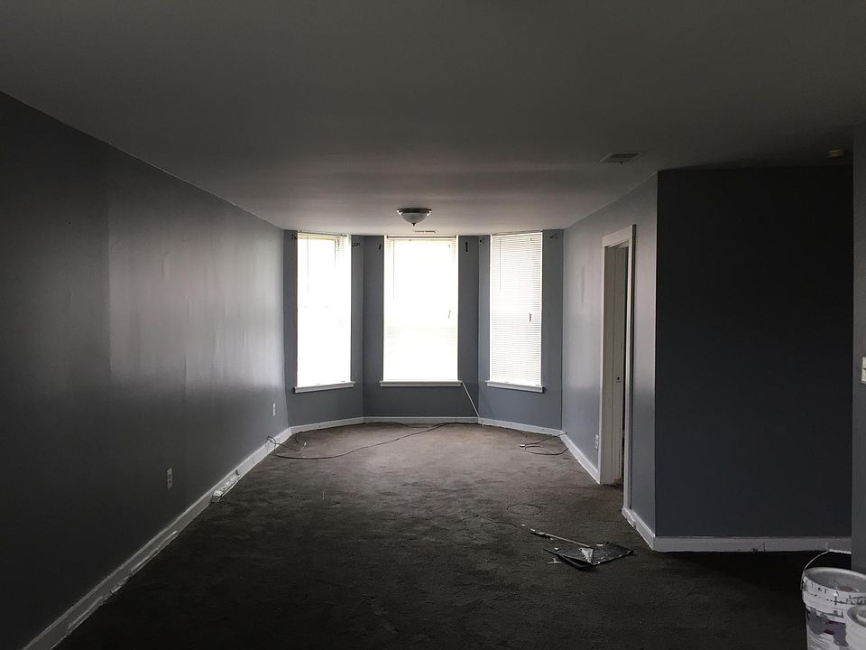2nd image of 6540 S Ellis Ave APT 1N
