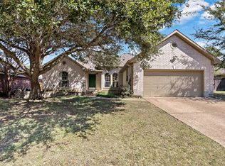 2920 Mirrormere Cir, Bryan, TX 77807