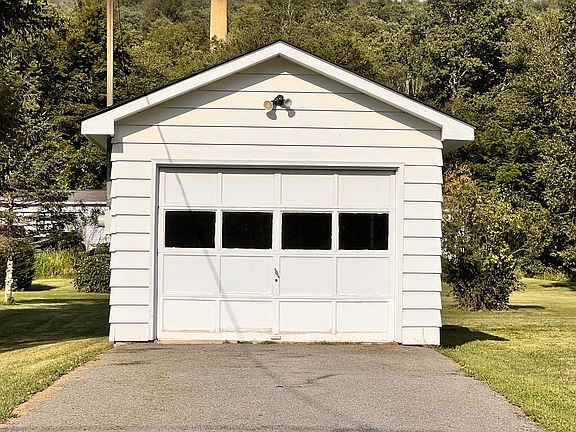 3rd image of 234 N Williamson Rd