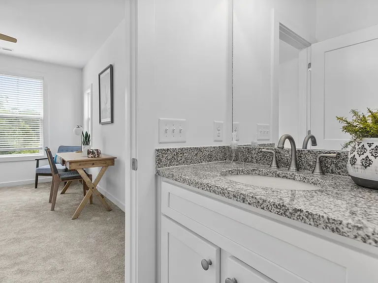 1170 S Dickerson Rd #6 — Photo 15