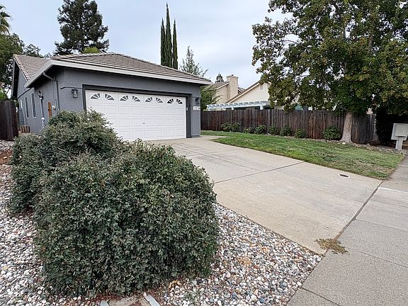 3rd image of 2228 Coverdale Ct