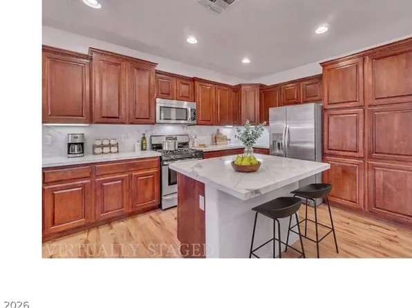10460 Harvest Wind Dr, Las Vegas, NV 89135