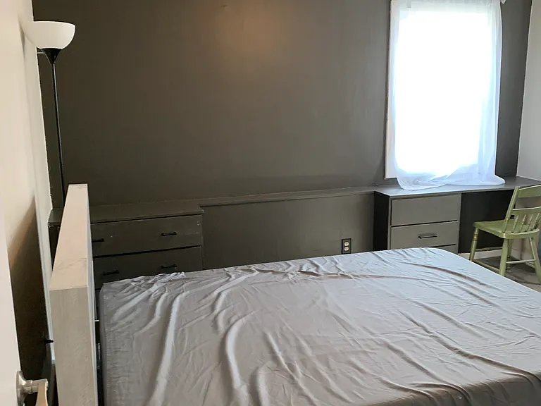 145 Miller St — Photo 31