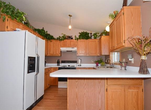 5th image of 13956 Sunset Lake Dr