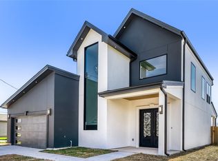 406 E Carrie Mnr, Manor, TX 78653