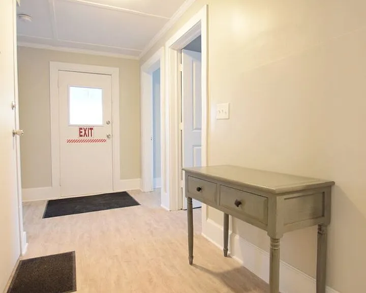 1002 N Aurora St — Photo 100