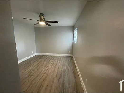 2012 W Orangewood Ave #2 — Photo 17