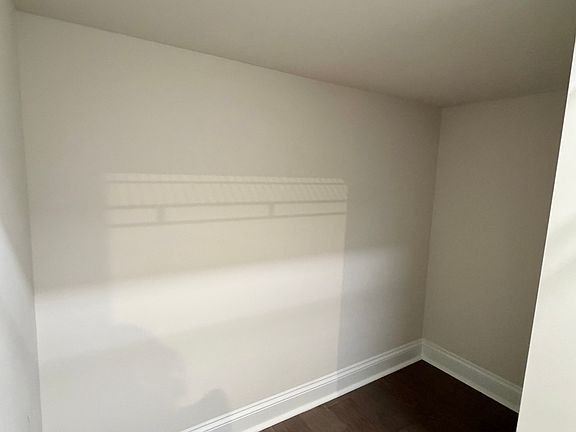 5th image of 11212 Glasden Rd