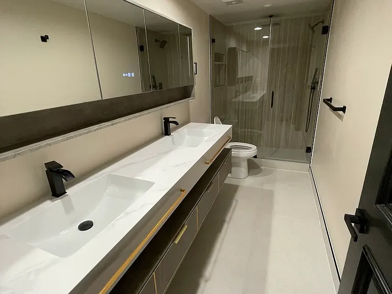 1146 N Hacienda Pl #8 — Photo 3