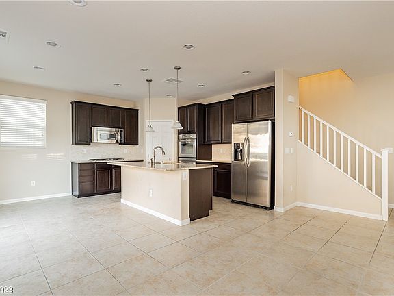 3rd image of 3194 Naggio Shores Ave