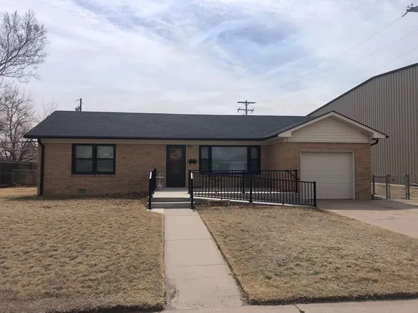 5313 Broadway Ave, Great Bend, KS 67530