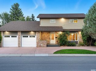 619 Kingsmere Blvd, Saskatoon, SK S7J4E7