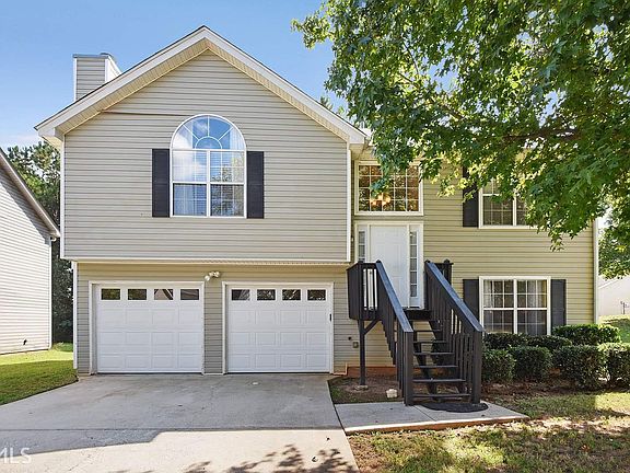 3rd image of 6359 Stonebridge Creek Ln