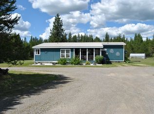 8989 E Parks Rd, Athol, ID 83801