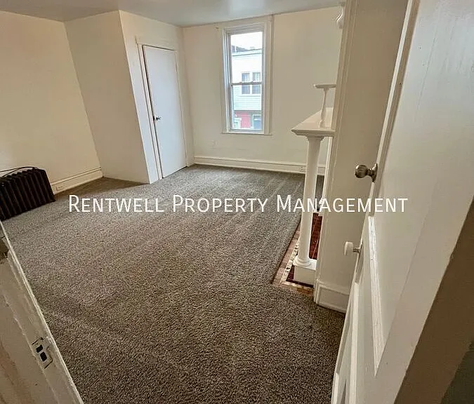 3202 Joe Hammer Sq #5 — Photo 2