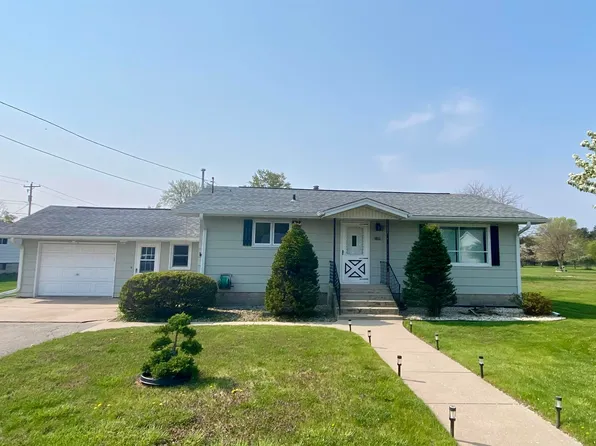 1109 Cleveland Ave, Marinette, WI 54143