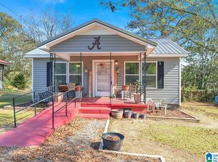 310 4th St, Hayden, AL 35079