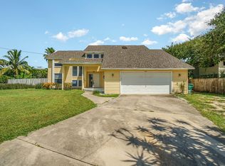 5135 Palmetto Dr, Melbourne Beach, FL 32951