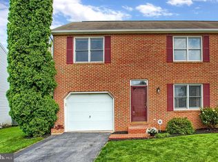 2021 Clinton Ave, Chambersburg, PA