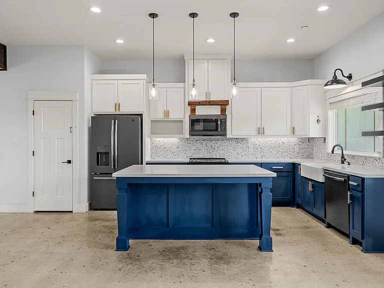 495 Cox Hollow Rd — Photo 10