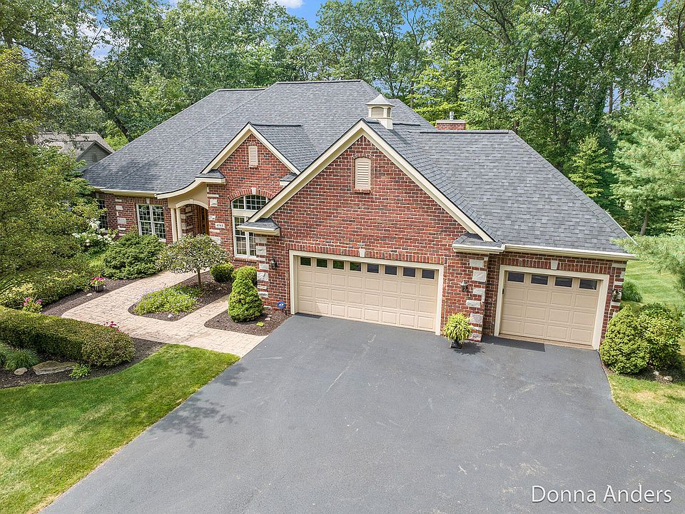 1st image of 4161 Thousand Oaks Dr NE