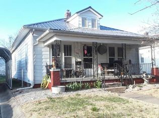 935 Walnut St, Clinton, IN 47842