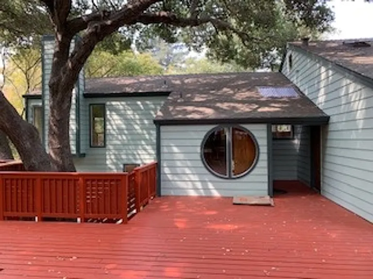 357 Lee St — Photo 3